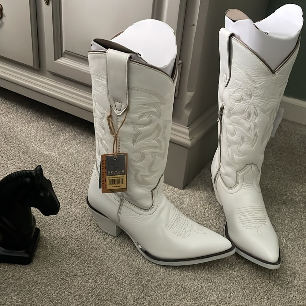 Brand new Roper Barclay Boots